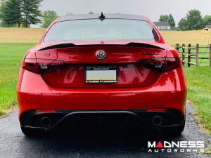 Alfa Romeo Giulia Trunk Spoiler - Carbon Fiber - QV Style - MADNESS